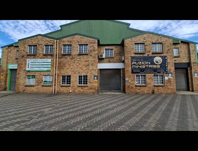 BUSINESS PROPERTY TO RENT IN RICHARDS BAY EXT 7